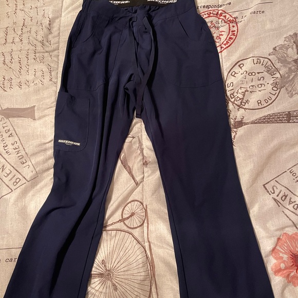 Sketchers
2-small
4-small p
5-med
tops
1-smal
3-med
1-jacket healing hands - Picture 1 of 2